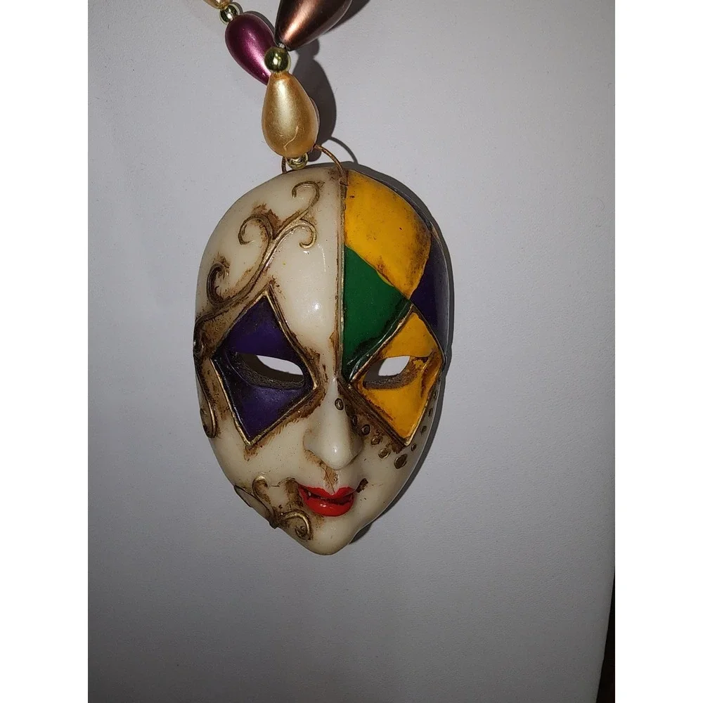 Vintage Mardi Gras Beads Harlequin‎ Masks Hand Painted - Picture 2 of 4